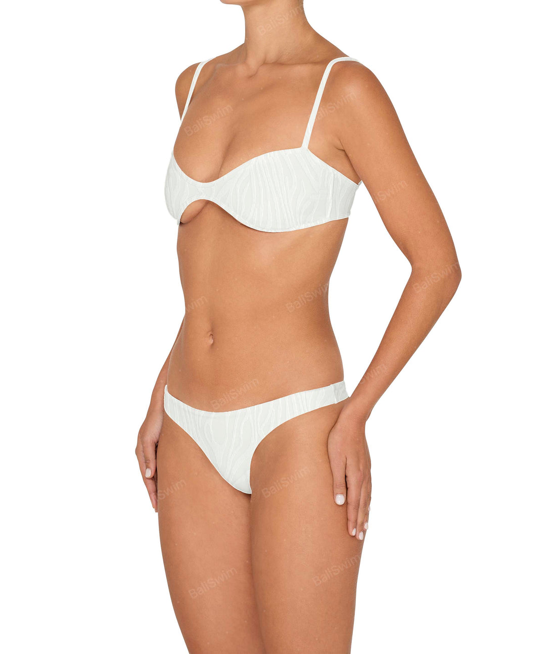 BSWS-B140 Seamless Bottom Cheeky Coverage