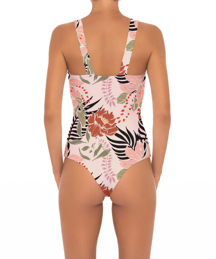 BSWS-S18 Tank Wide Strap One Piece