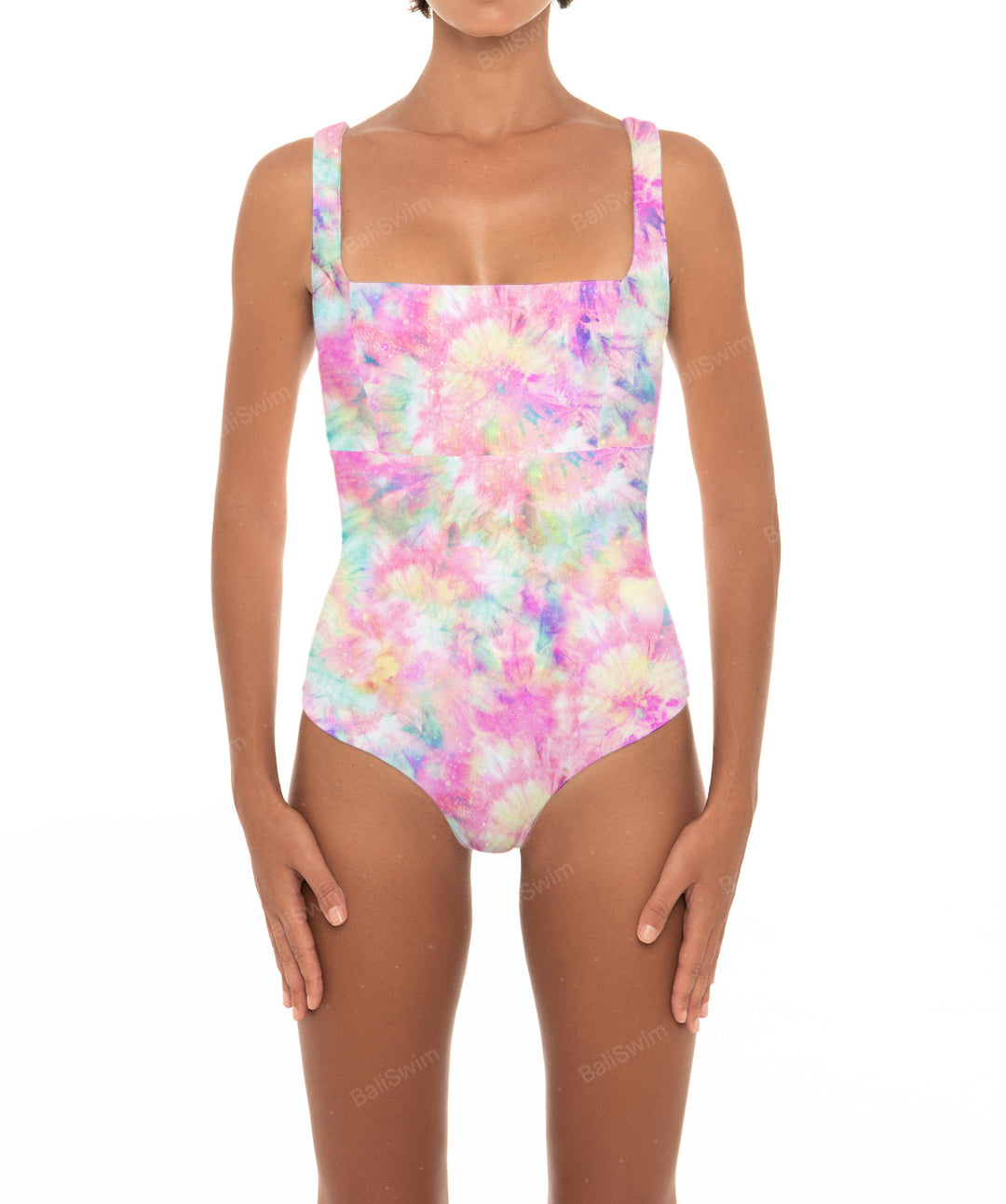 BSWS-S18 Tank Wide Strap One Piece