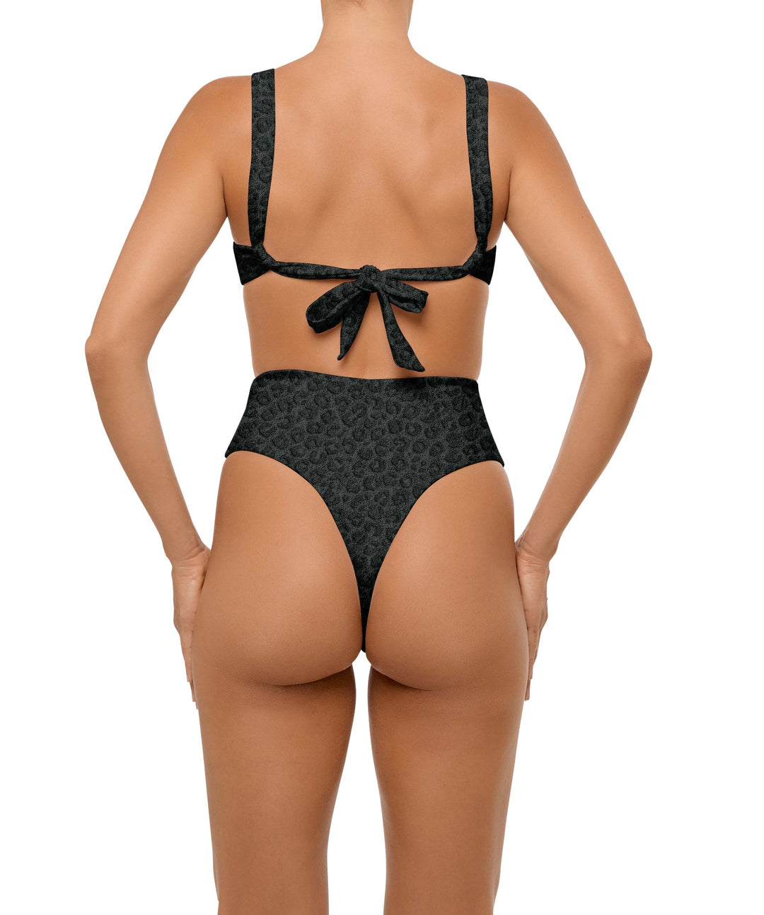 BSWS-T106 V-Wire Open Neckline Underwire Top