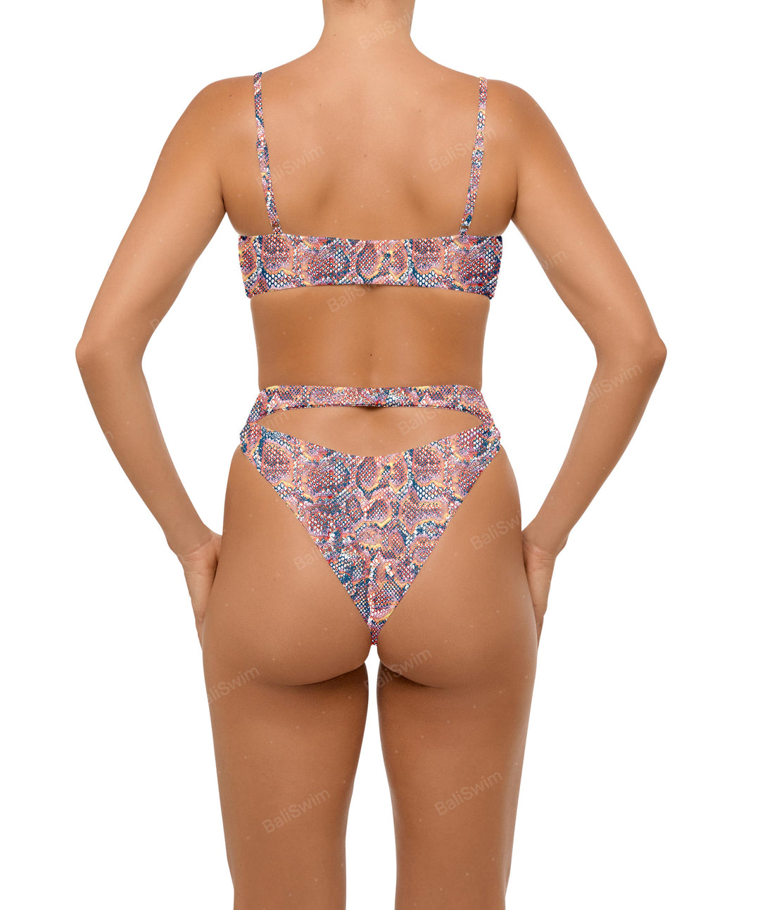 BSWS-T108 Tank top Cutout Bikini Top
