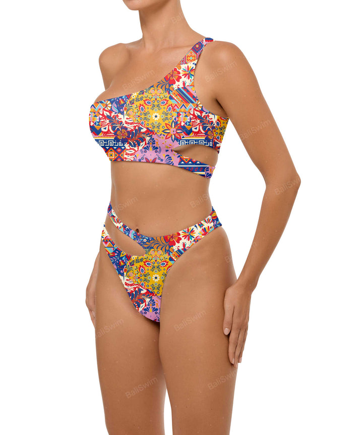BSWS-T110 Asymmetric Cutout Bikini Top
