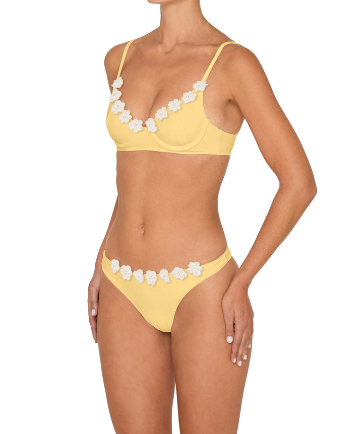 BSWS-T147 Underwire Top With Flower Crochet