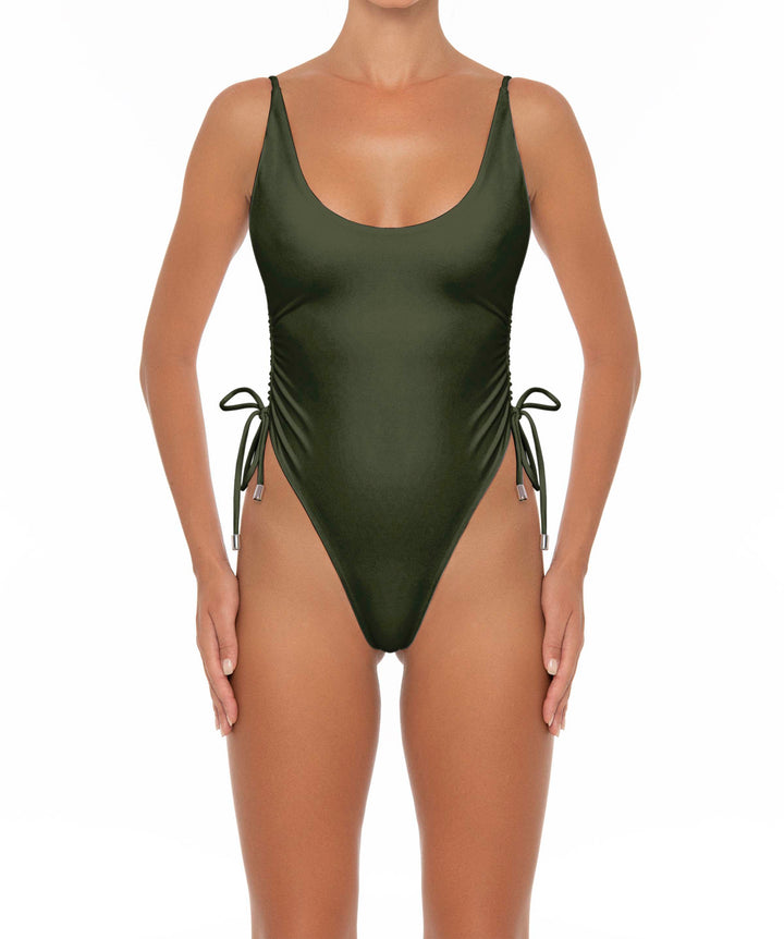 BSWS-S27 Adjustable Side Seams One Piece