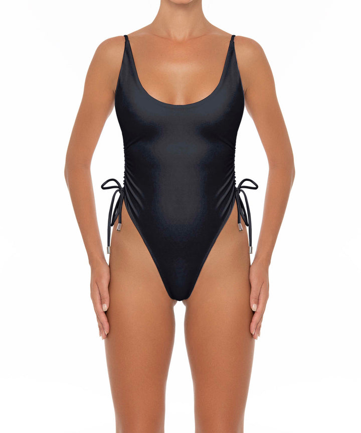 BSWS-S27 Adjustable Side Seams One Piece