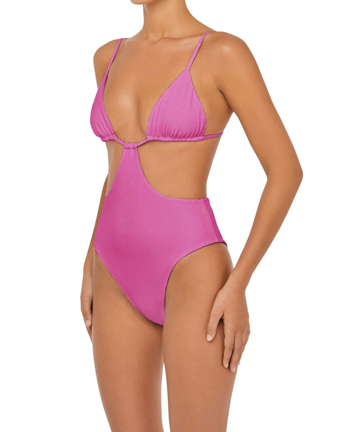 BSWS-S50 Cutout Triangle One Piece