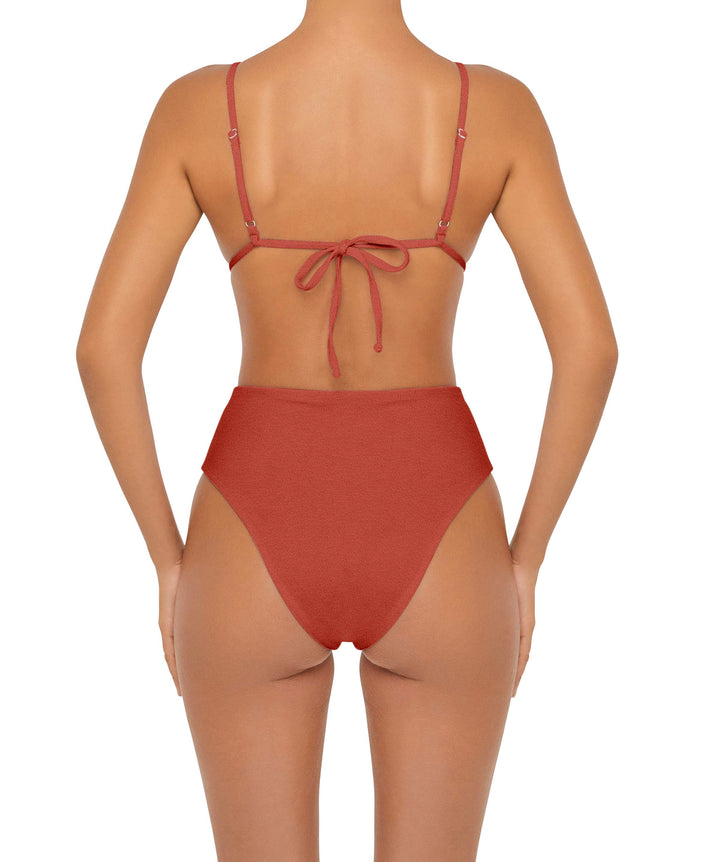BSWS-S50 Cutout Triangle One Piece