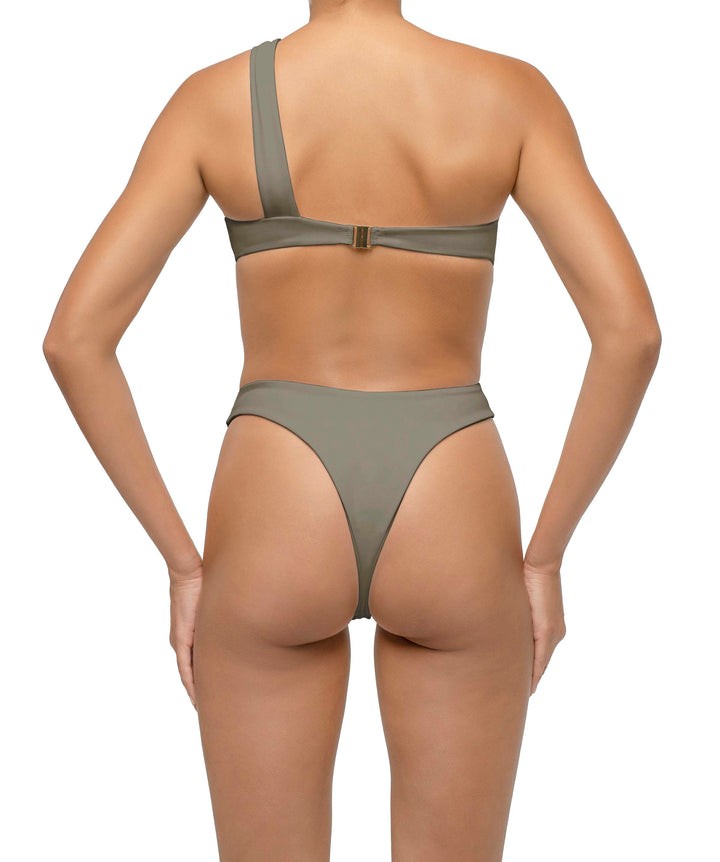 BSWS-S67 Asymmetric Wave Ring One Piece