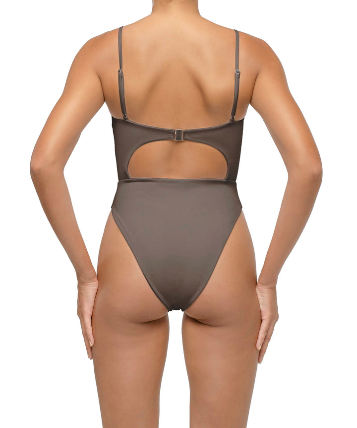 BSWS-S73 V-wired Cut-out One Piece