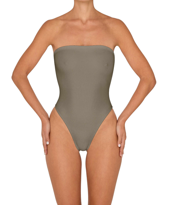 BSWS-S83 Classic Strapless Seamless One Piece