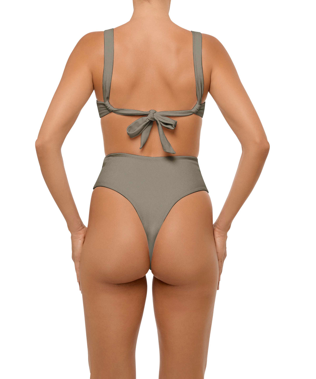 BSWS-T106 Underwired Wide Straps Bikini Top