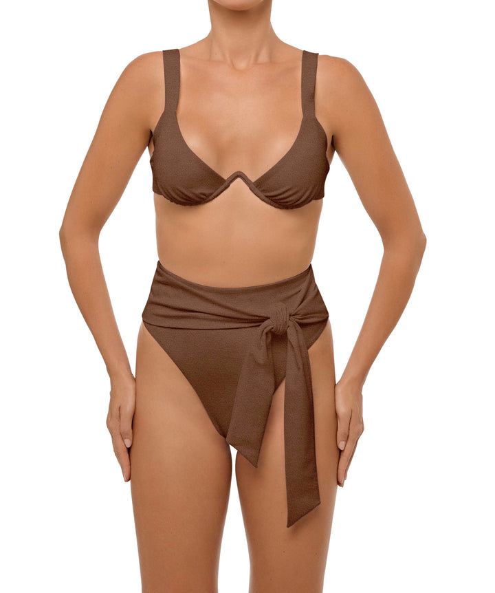 BSWS-T106 V-Wire Open Neckline Underwire Top