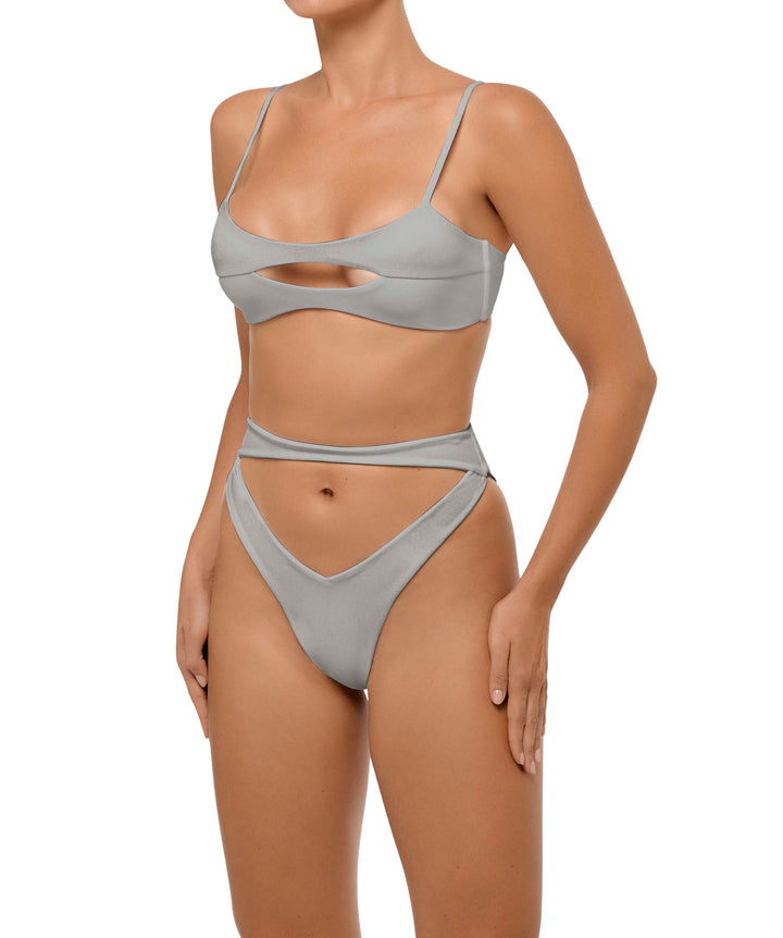 BSWS-T108 Cut-out Front Bralette Top