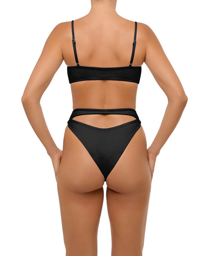BSWS-T108 Cut-out Front Bralette Top