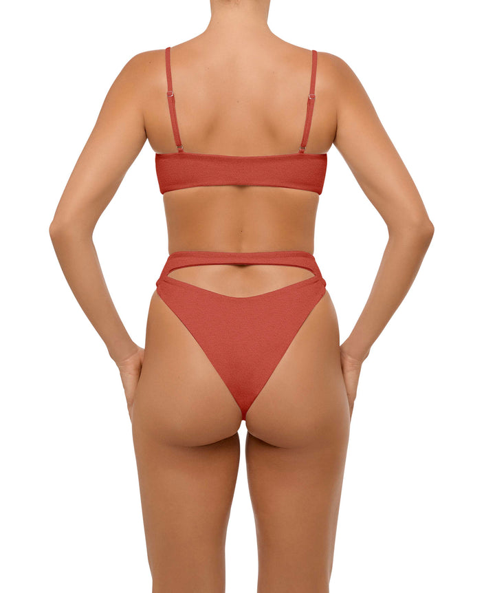 BSWS-T108 Cut-out Front Bralette Top