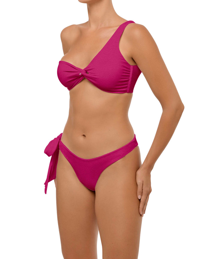 BSWS-T109 Asymmetric Interlocked Front Top