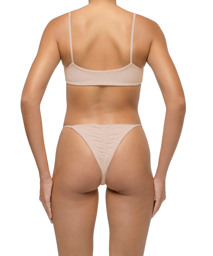 BSWS-T116 Curved Neckline Bikini Top