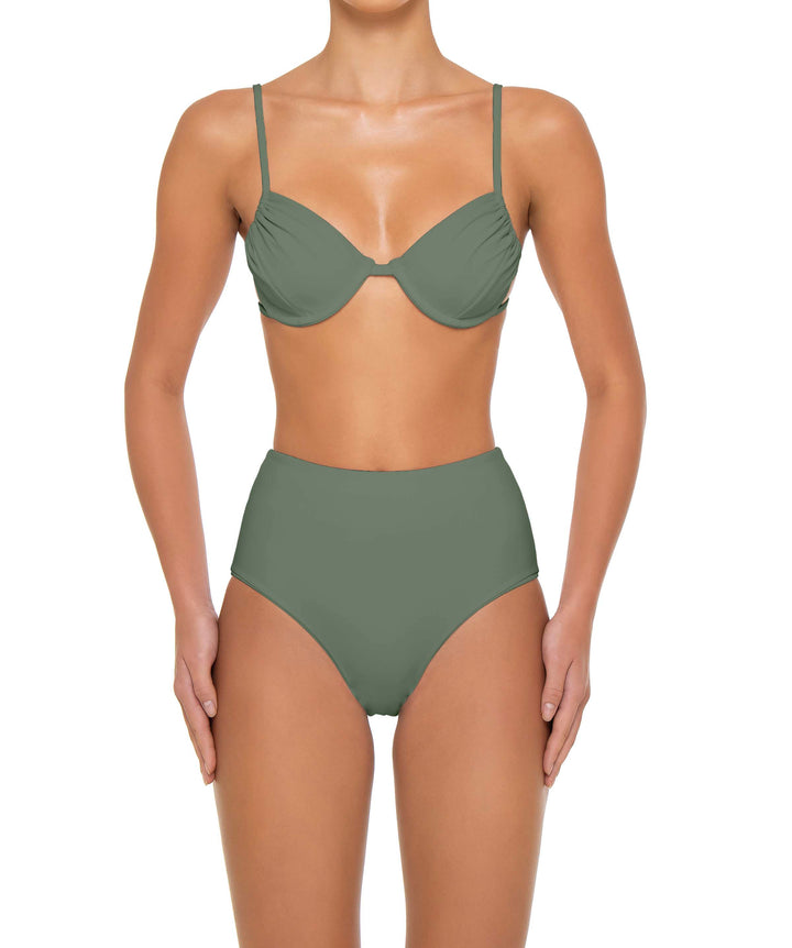 BSWS-T160 Underwired Ruched Bikini Top