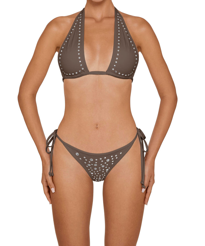 BSWS-T166 Versatile Studded Triangle Top With
Binding