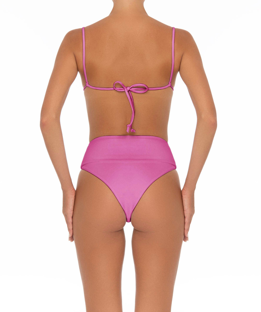 BSWS-T37 Chain Knotted Bikini Top