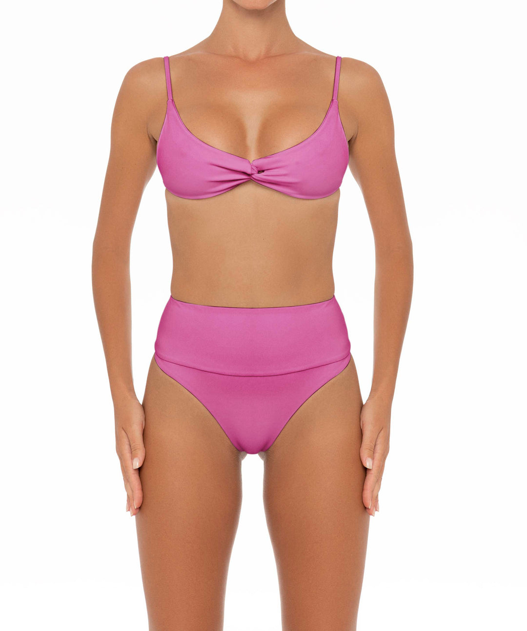 BSWS-T37 Chain Knotted Bikini Top