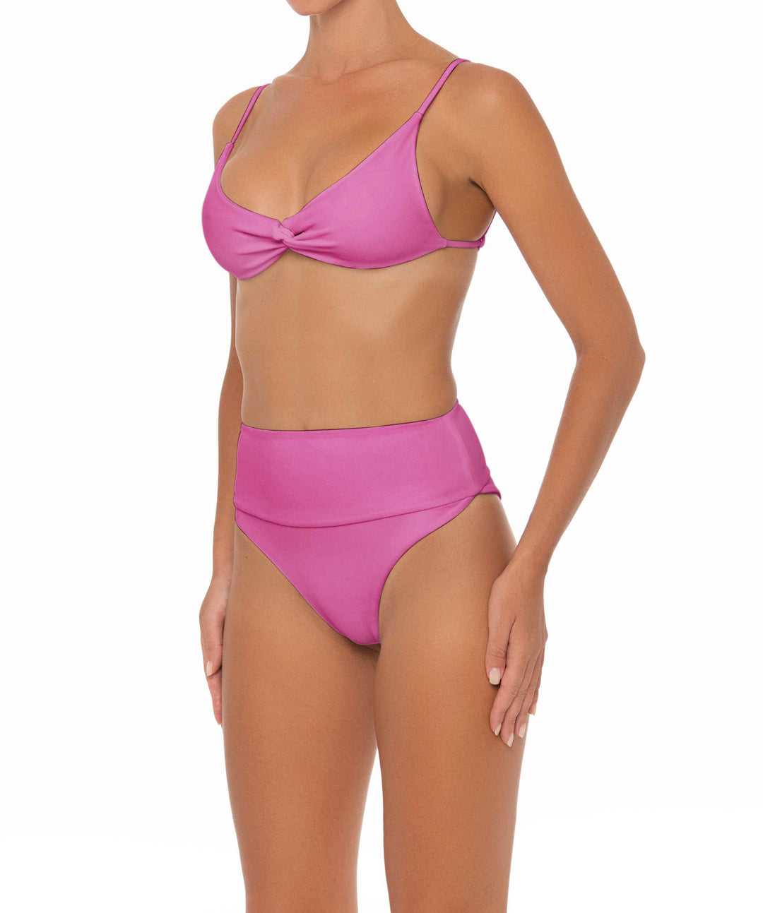 BSWS-T37 Chain Knotted Bikini Top