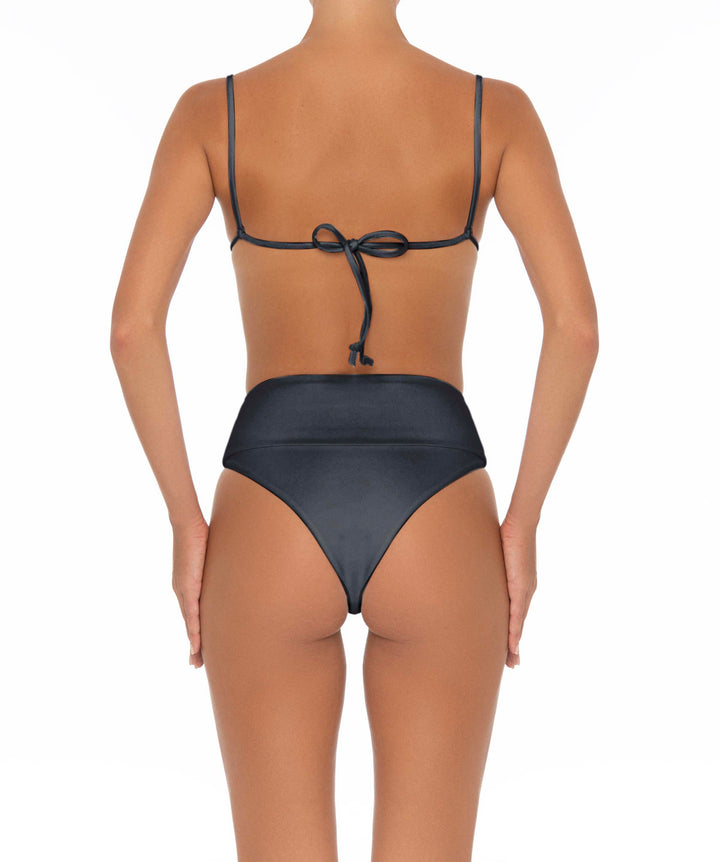 BSWS-T37 Chain Knotted Bikini Top