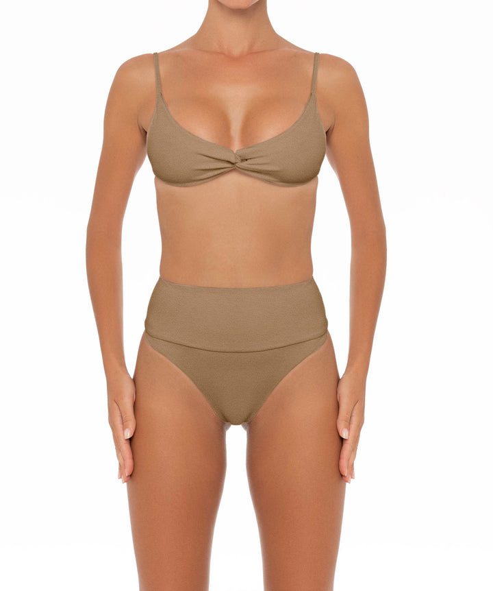 BSWS-T37 Chain Knotted Bikini Top