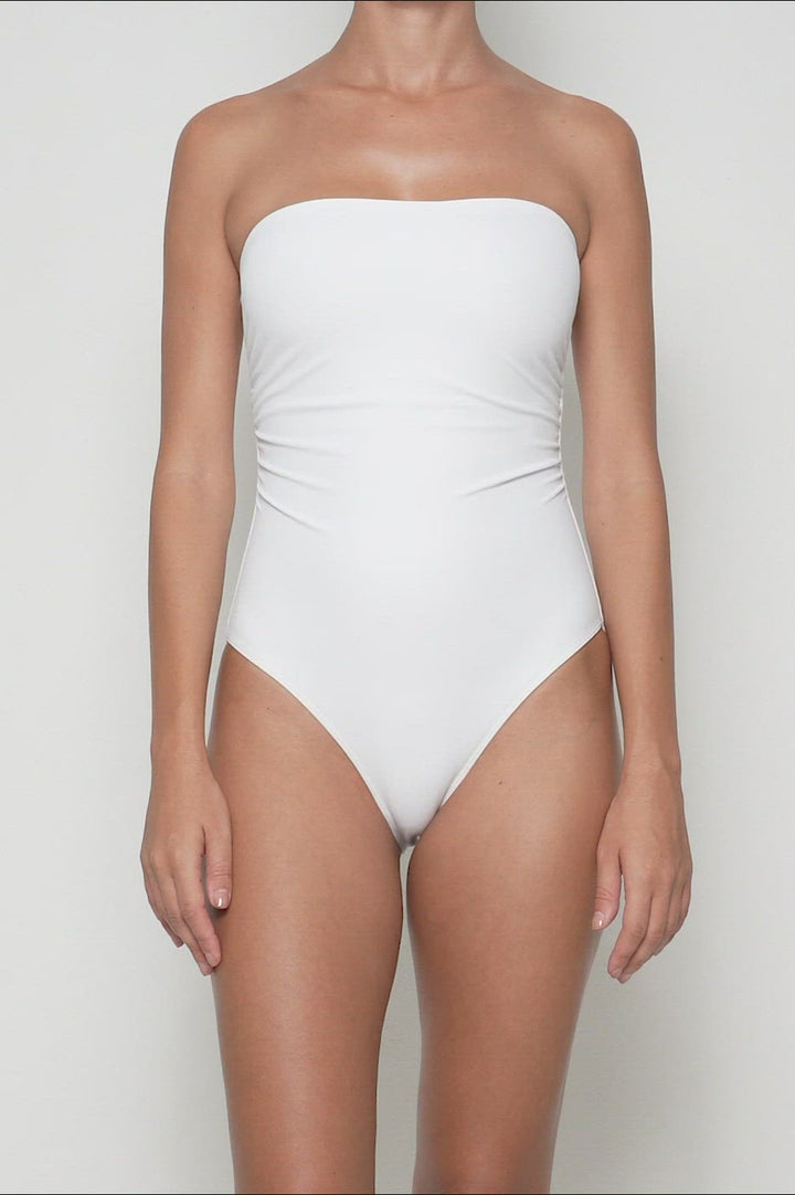 BSWS-S42 Strapless One Piece