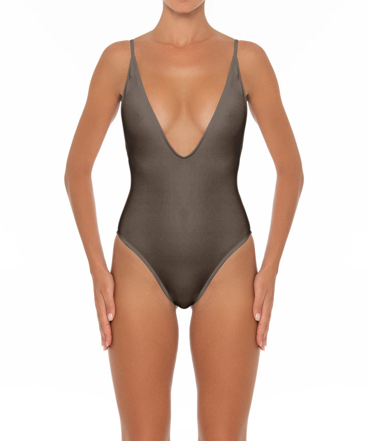 BSWS-S26 Low V-Neck One Piece