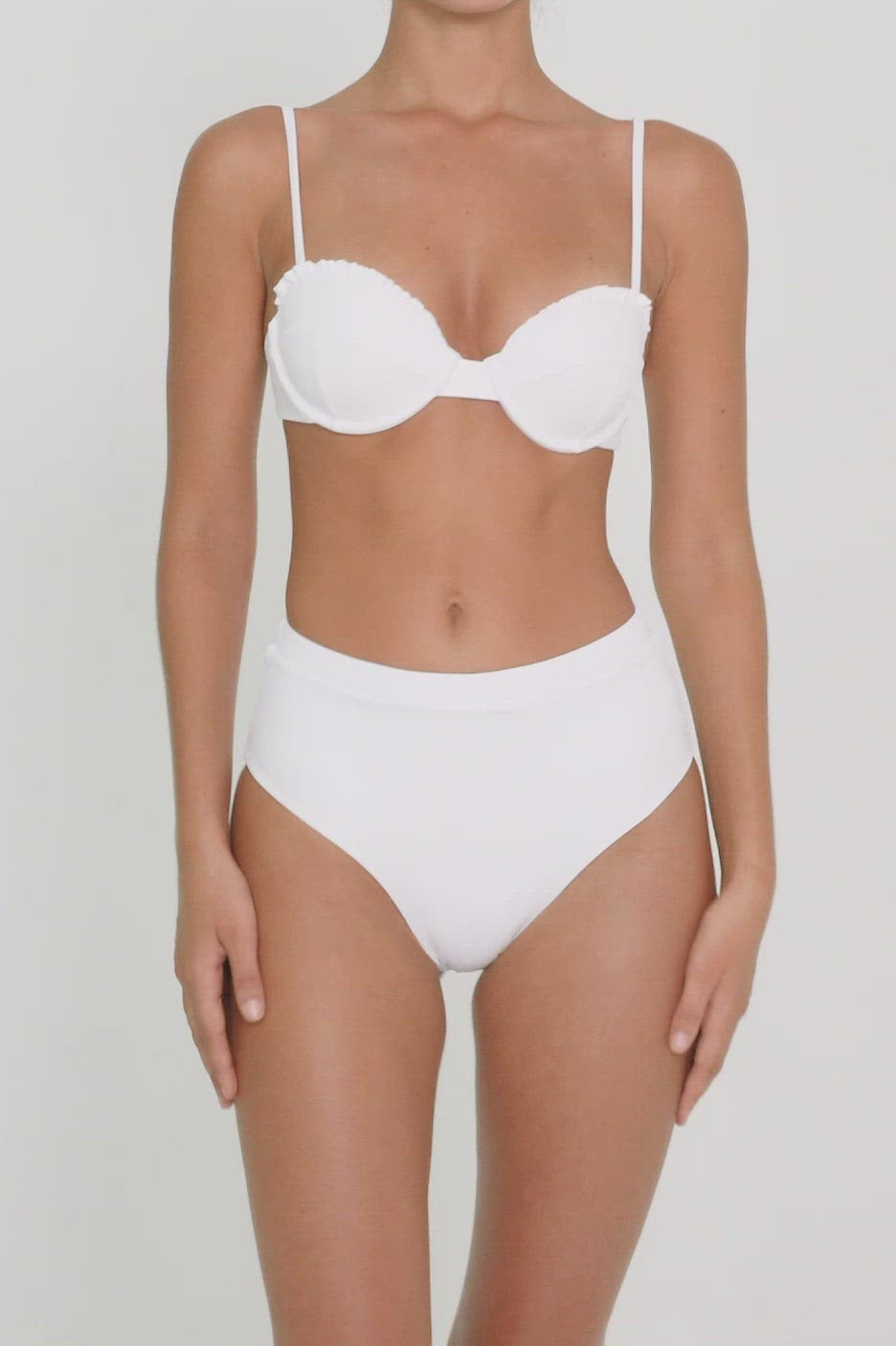 BSWS-T88 Ruffles Underwire Bikini Top